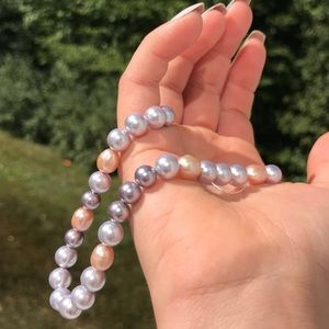 Light purple and pink purl necklace